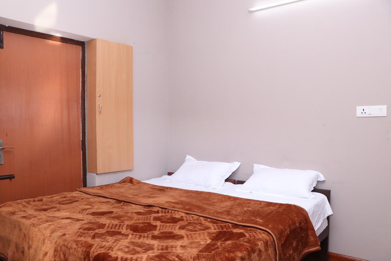 Great Windows Resorts กูนูร์ ภายนอก รูปภาพ